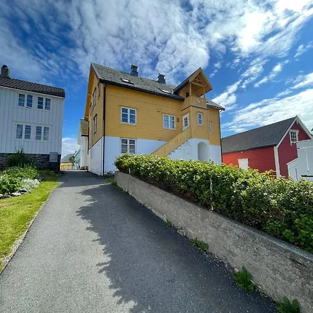 Apartment Fredelig Leilighet Ved Ona Fyr