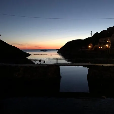 Apartment Fredelig Leilighet Ved Ona Fyr *
